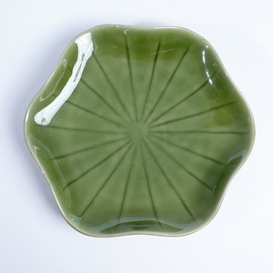 Assiette à dîner en grès bronze style Japandi personnalisée, glaçure réactive, forme irrégulière, céramique faite à la main, passe au lave-vaisselle, non toxique - Product Image 4