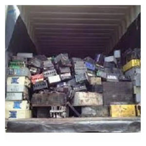 Chatarra de baterías de plomo-ácido descargadas de automóviles y camiones - Product Image 1