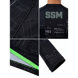 เสื้อรัดกล้ามเนื้อสำหรับผู้ชาย รุ่น Pro Blackout Glitch พร้อมโลโก้สั่งทำพิเศษ สำหรับกีฬา BJJ MMA แขนยาว ผลิตจากโพลีเอสเตอร์ผสมอีลาสเทน ป้องกันแสงแดด - Product Image 4