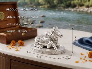 พระพุทธรูปวัวนันดีชุบเงิน 999 จาก Jaipur Metals |   รูปปั้นศาสนาทำมือจากทองเหลืองแท้ 100% สำหรับตกแต่งบ้าน |   4.5x2.5x2.5 ซม. |   30 กรัม |   พูจ่า - Product Image 3