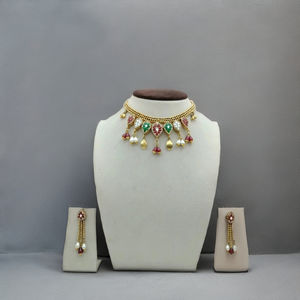 Traditional Gold Plated Kundan Choker <b>Necklace</b> <b>Set</b> with Red Green Stones and <b>Pearl</b> Drops Bridal Wedding Jewelry - Product Image 3