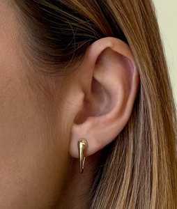 Pendientes de aro gruesos minimalistas de oro macizo de 14K y 18K personalizados, modernos para uso diario, delicados y elegantes, tipo Huggies para mujer, del fabricante. - Product Image 2