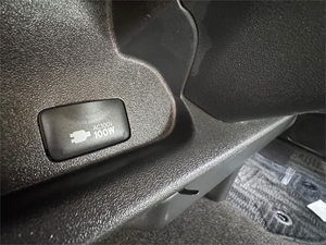โตโยต้า แลนด์ ครุยเซอร์ 300 3.5 ลิตร V6 ทวินเทอร์โบ ปี 2026 รถ SUV 415 แรงม้า เกียร์อัตโนมัติ 7 ที่นั่ง ระดับหรู ขับเคลื่อน 4 ล้อ เครื่องยนต์เบนซิน - Product Image 3
