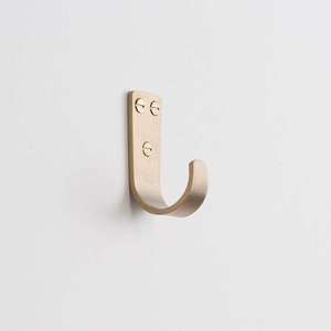 Hot <b>Sale</b> Luxury Design Brass Wall Hooks <b>for</b> Hotel Restaurant Home Office and Retail Interior Decoration and Functional Storage - Product Image 2