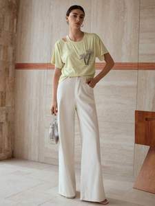 Camiseta de moda para mujer, hombre y niña, con bordado de cuentas de doble cara móvil, fabricada con la mejor calidad, camiseta de mujer con cuentas. - Product Image 3