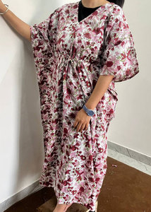 Vestido Kaftán Ligero de Algodón Estampado para Mujer con Diseños Artísticos y Estilo Relajado - Product Image 3