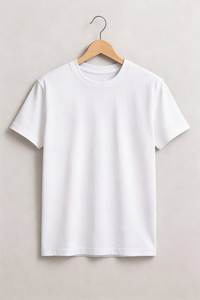 T-shirt décontracté blanc uni pour homme, 100 % coton, coupe ample, col rond tricoté, manches courtes, avec logo personnalisé sur le devant, style streetwear doux - Product Image 1