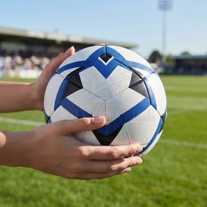 Balón de Fútbol Promocional de Alta Calidad, Logotipo Personalizado, Diseño Ligero y Cómodo, Cualquier Color Disponible, OEM Disponible, Clubes Deportivos, Equipos - Product Image 4
