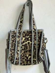 Sac fourre-tout en toile à imprimé léopard, mode, ouverture supérieure, toutes saisons, usage quotidien, sac à main pour femmes - Product Image 1