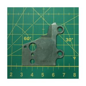 308026-91 Cuchillo fijo Abrazadera INDUSTRIA MÁQUINA DE COSER PARTE HECHA EN TAIWÁN - Product Image 1