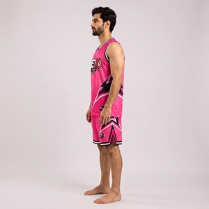 Tenue de basket-ball professionnelle conçue avec des matériaux légers pour une vitesse, un confort et des performances athlétiques fiables sur chaque terrain. - Product Image 6