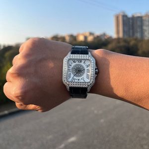 Reloj de Lujo Splendid Gafe con Diamantes, Caja Plateada, Correa de Moissanita, Esfera con Números Romanos, Cristal de Zafiro de 30 mm, Movimiento ETA - Product Image 3