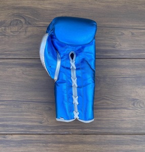 No Boxing No Life Gants de boxe MMA en cuir véritable - Sangle de poignet réglable antidérapante, lacets extensibles, couleurs personnalisables - Product Image 4