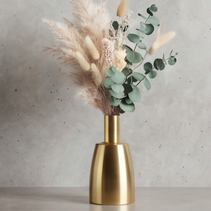 Florero de Metal Dorado, Elegante y Moderno, Decoración para el Hogar, Eventos, Celebraciones y Jardinería - Product Image 5