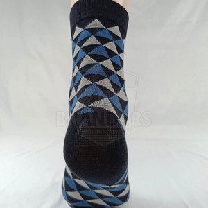 Chaussettes décontractées en tissu doux de qualité supérieure, confortables à porter toute la journée, ajustement flexible pour la maison, le bureau et les activités de plein air, chaussettes athlétiques confortables - Product Image 2