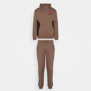 Chándal de Invierno 100% Algodón para Hombre, Ropa Deportiva Urbana, Logotipo Personalizado, Talla Grande, Impermeable, Transpirable, Hecho en Pakistán - Product Image 1