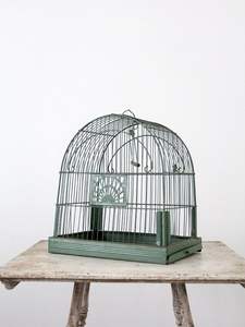 Jaula de metal de calidad profesional diseñada para la cría, el entrenamiento y la vida cómoda de las aves de compañía. - Product Image 2