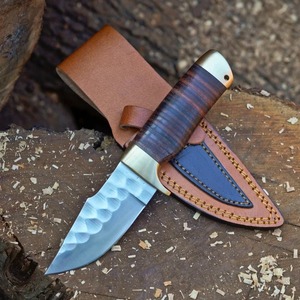 Cuchillo de Supervivencia de 9 Pulgadas Hecho a Mano en Acero al Carbono con Mango de Madera y Funda de Cuero |   Regalo perfecto para él - Product Image 3