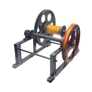 Manivela de elevación industrial Crab Winch MS para construcción, de alta resistencia, con capacidad de 1 a 3 toneladas y 100 metros de cuerda. - Product Image 1