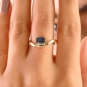 Venta al por mayor, pedido a granel: Anillo de banda curva de zafiro azul 100% auténtico para mujer, apilable, de oro amarillo macizo de 14K, joyería para uso diario. - Product Image 4