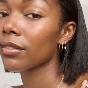 Pendientes de Aro de Oro Amarillo de 14K con Diamantes Cultivados en Laboratorio de Corte Redondo - Product Image 2