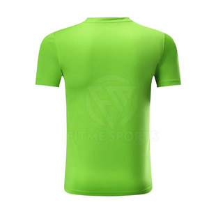 Uniforme de tennis respirant à séchage rapide de haute qualité avec logo personnalisé sur le devant, manches courtes, 100% polyester, impression sublimée - Product Image 3