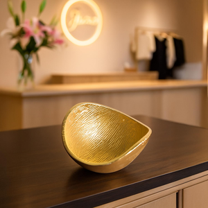 Bol décoratif en laiton avec finition brillante pour la décoration intérieure, élégant bol en laiton poli pour la décoration de table de salon et centre de table - Product Image 6