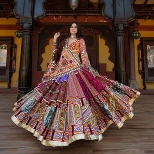 Lehenga Choli Multicolor de Diseñador para Mujer – Ghagra Choli con Estampado de Patchwork y Dupatta |   Ropa Festiva y para Bodas - Product Image 2