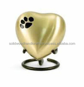 Urnes funéraires en forme de coeur en laiton pour chat et chien Urnes funéraires commémoratives pour animaux de compagnie pour les cendres de chat et de chien Urnes en gros à bas prix - Product Image 1
