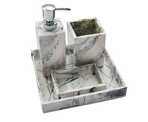 Ensemble d'accessoires de salle de bain en résine au design moderne, quatre pièces, forme rectangulaire, facile à nettoyer, pour usage domestique ou hôtelier, prix abordable - Product Image 5