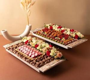 Bandeja Redonda de Madera Artística para Servir Chocolate con Patrón Geométrico Grabado, Exhibidor de Postres de Lujo Premium - Product Image 2