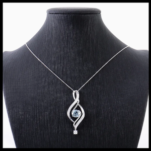Pendentifs et breloques en diamants de laboratoire de qualité supérieure, or véritable, bijoux fins, design personnalisé, vente en gros disponible au prix d'usine - Product Image 4