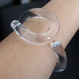 Brazaletes de Resina Seleccionados a Mano, Control de Calidad, Acabado Sólido, Venta al Por Mayor de Fábrica, Artículo de Resina para Uso Personalizado - Product Image 2