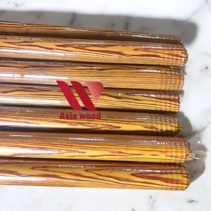 Pellets de madera de eucalipto vietnamita combustible 2 en 1 Uso doméstico recubierto de PVC - Product Image 4