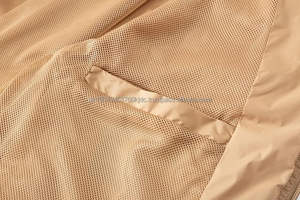 เสื้อแจ็คเก็ตกันลมแบบมีฮู้ด น้ำหนักเบา กันน้ำ เป็นมิตรกับสิ่งแวดล้อม ผลิตจากผ้า Oxford  แบบ Unisex  ซิปหน้า  ระบายอากาศได้ดี  ไซส์ใหญ่พิเศษ - Product Image 6