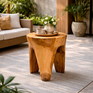 Taburete Trípode de Madera de Teca Sólida ARTERRA Premium para Uso en Hoteles y Apartamentos - Asiento Versátil en Espacios Rústicos/Modernos Hecho a Mano - Product Image 3