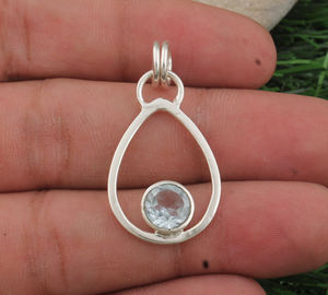 Collier minimaliste vintage avec pendentif en topaze bleue, argent sterling 925 plaqué platine, petite pierre précieuse, charme, bijoux superposables - Product Image 3