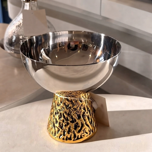 Elegant <b>Silver</b> Metal Pedestal <b>Bowl</b> Featuring A Textured Gold Base, Perfect For Luxury Tabletop Decoration & Food Serving - Product Image 1