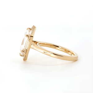 Anillo de Oro Real con Diamante Hexagonal de 2.5 Quilates Creado en Laboratorio, Estilo Boutique, Corte Duquesa, Hecho a Mano, con Halo, para Boda - Product Image 4