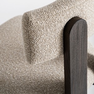 Silla de Comedor de Diseño Moderno con Respaldo Curvo, Tapicería Bouclé y Estructura de Madera Sólida para el Hogar - Product Image 6