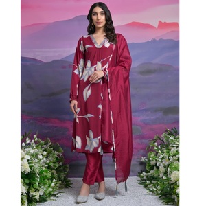 Ensemble tendance pour femmes : Kurti droit en broderie française magenta avec pantalon Chanderi et dupatta imprimé - Product Image 1