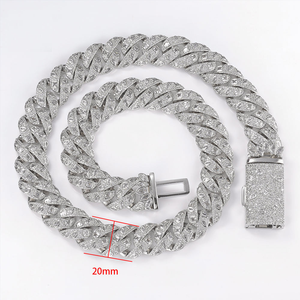 Collier ras du cou géométrique pour homme en argent 925 plaqué or rose avec moissanite taille baguette, chaîne à maillons 20 mm, bijoux hip-hop pour tous les jours - Product Image 2