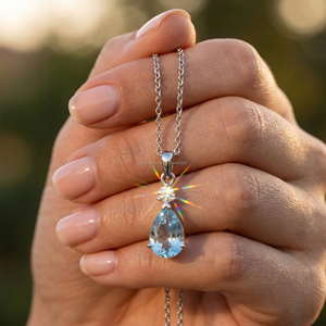Colgantes y Dijes Finos de Gema Azul Corte Pera Aries Courage, Joyería de Diseño en Oro Blanco de 14K, Última Llegada, Tesoro de Cumpleaños de Marzo - Product Image 1