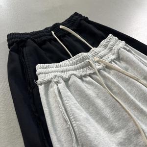 Pantalons de jogging personnalisés à faible quantité minimale de commande (MOQ), en tissu molletonné, coupe droite, pour hommes, tailles S, M, L, XL, destinés aux détaillants américains. - Product Image 3