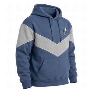 Felpa <span class=keywords><strong>con</strong></span> Cappuccio Blu Navy da Uomo <span class=keywords><strong>con</strong></span> Logo Chevron Wolf e Tasca a Marsupio - Product Image 3