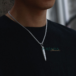 Colgante de Plata 925 Chapado en Oro con Diseño de Punta de Diamante Cultivado en Laboratorio, Joyería Hiphop Unisex para Uso Diario - Product Image 3