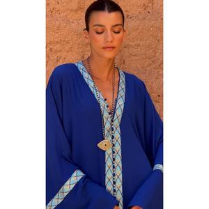 Caftán de Seda de Diseño Elegante Premium con Cuello en V, Botones Azules Hechos a Mano, Cierre de Botones, Corte Regular, Estilo Sfifa para Fiesta - Product Image 1