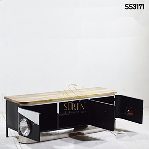 Truck Style Metal Seating Display Unit <b>by</b> SUREN SPACE (Model SS3171) Indian Designer for Hotel & Restaurant - Product Image 2