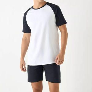 รับผลิตเสื้อผ้าผู้ชายชุดฤดูร้อนผ้าเจอร์ซีย์ 220 GSM แบบ OEM ผลิตตามสั่ง ขายส่ง รับผลิตเสื้อผ้าจำนวนมาก แบรนด์ส่วนตัว - Product Image 1