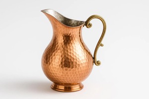 Créations Antiques – Carafe à Eau 1,8 L en Cuivre Pur à 100 %, Design Vintage – Écologique et Durable, Idéale pour Mariages, Taille Personnalisable, Production sur Mesure - Product Image 6